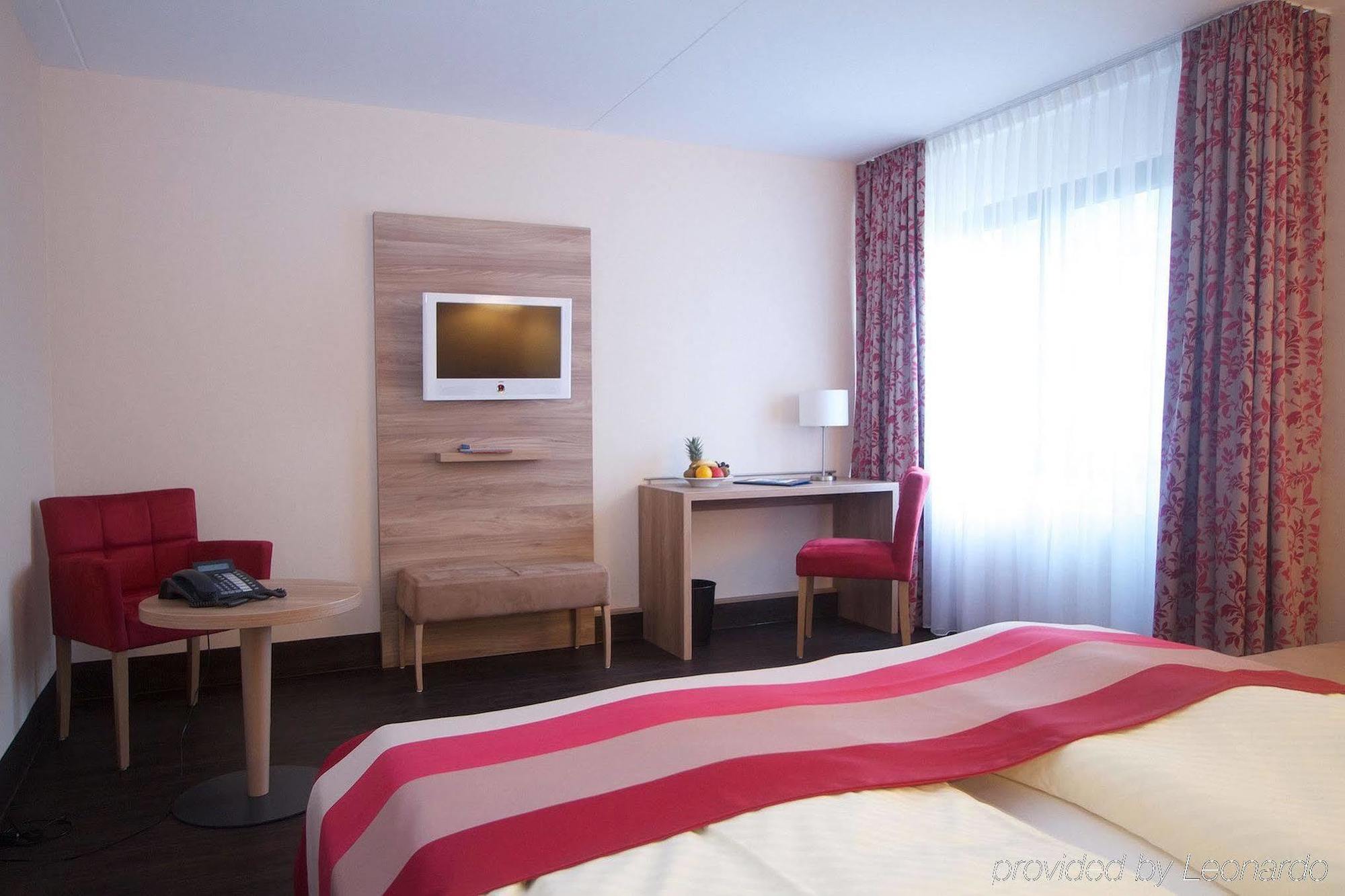 Hotel Rheinterrasse Benrath Düsseldorf Eksteriør billede
